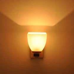Simple Wall Lamp Bedside Desk Lamp With Glass Shade and Solid Wood for Bedroom Dresser Living Room Baby Room College Dorm Coffee Table Bookcas