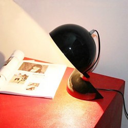 Table Light with 1 Light in Black