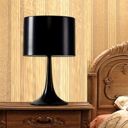 Black Minimalist Metal Table Lamp